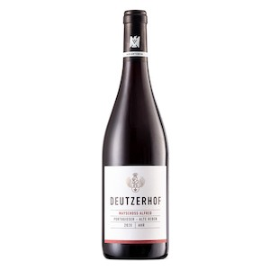 Mayschoß Blauer Portugieser  Ortswein  'Alfred' by Deutzerhof